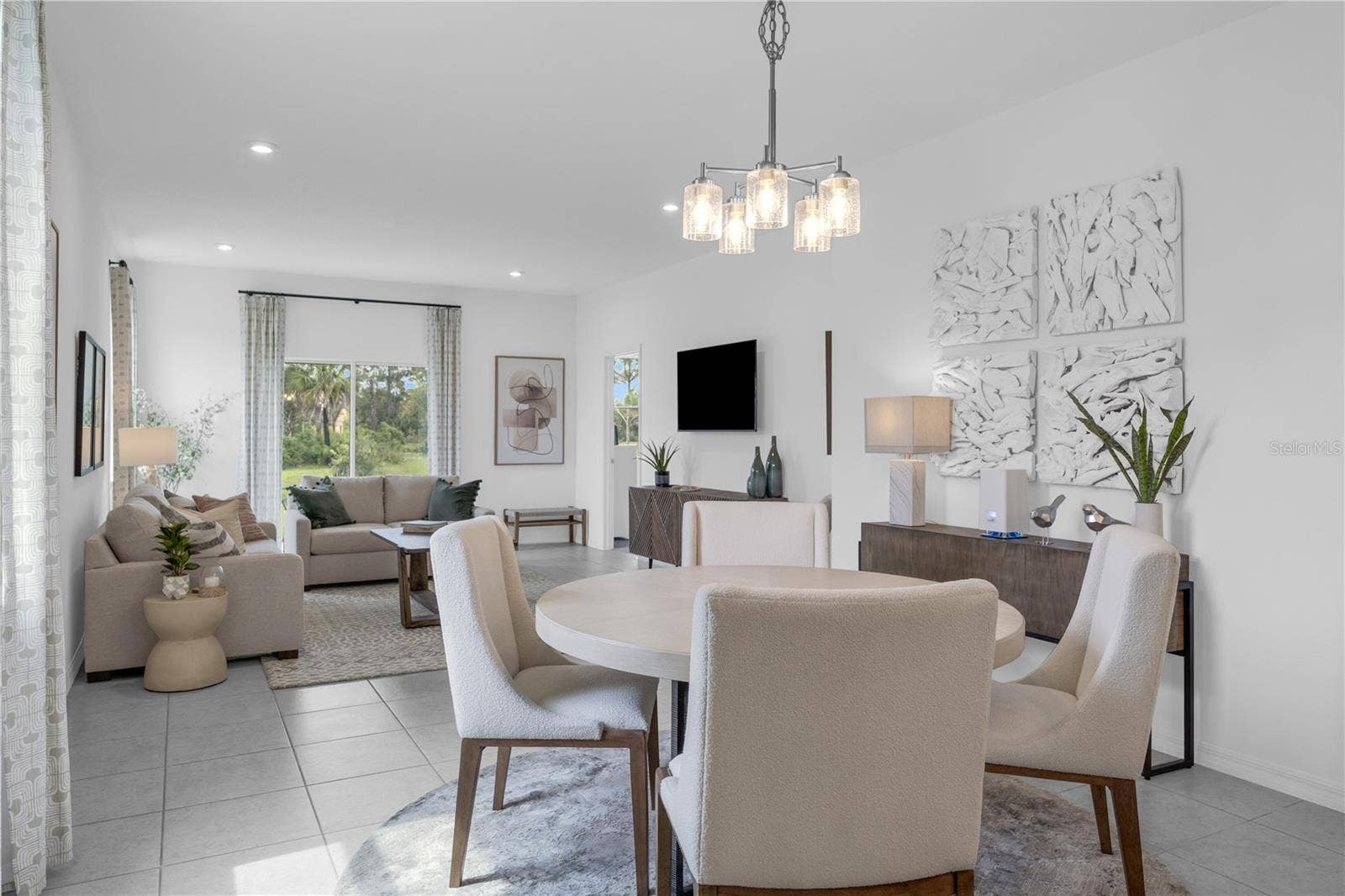 3936 PENTAS WAY, Tavares, FL 32778 3936 PENTAS WAY, Tavares, FL 32778