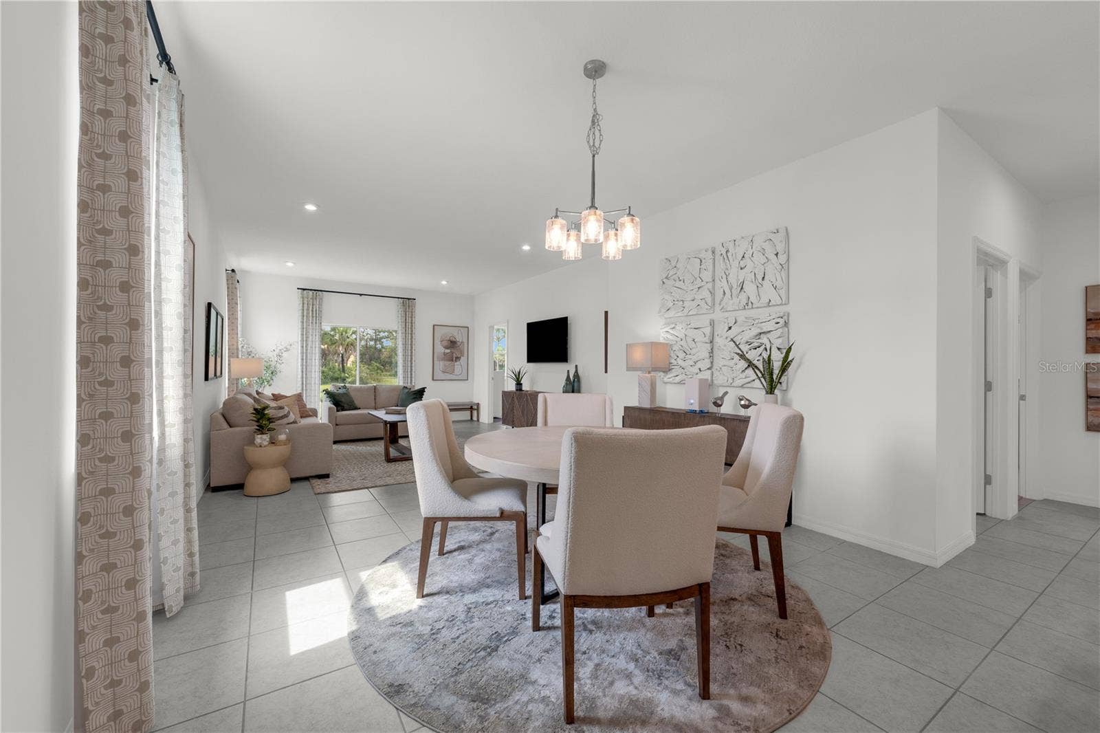 3936 PENTAS WAY, Tavares, FL 32778 3936 PENTAS WAY, Tavares, FL 32778
