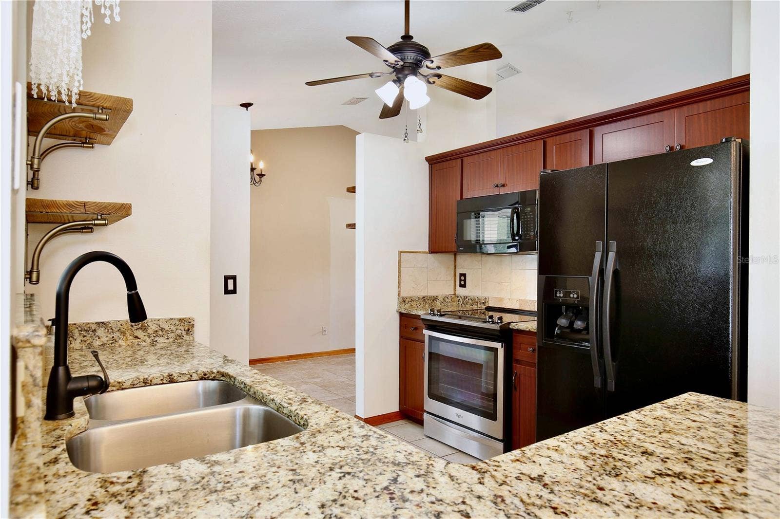 6833 WOODGRAIN COURT, Ocoee, FL 34761 6833 WOODGRAIN COURT, Ocoee, FL 34761