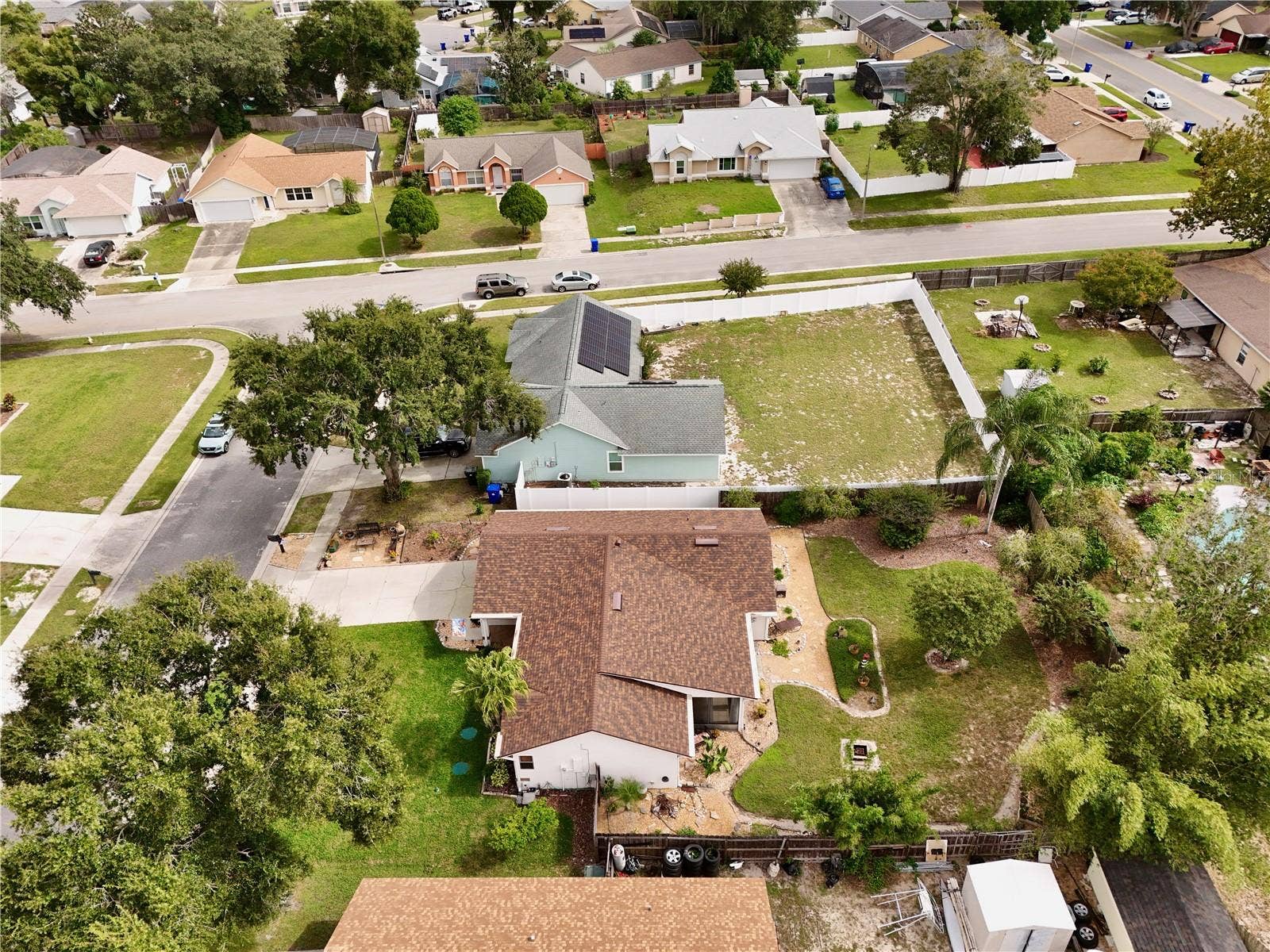6833 WOODGRAIN COURT, Ocoee, FL 34761 View looking East