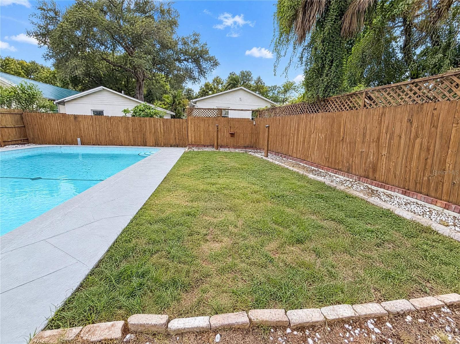 1713 HILLSIDE DRIVE, Tampa, FL 33610