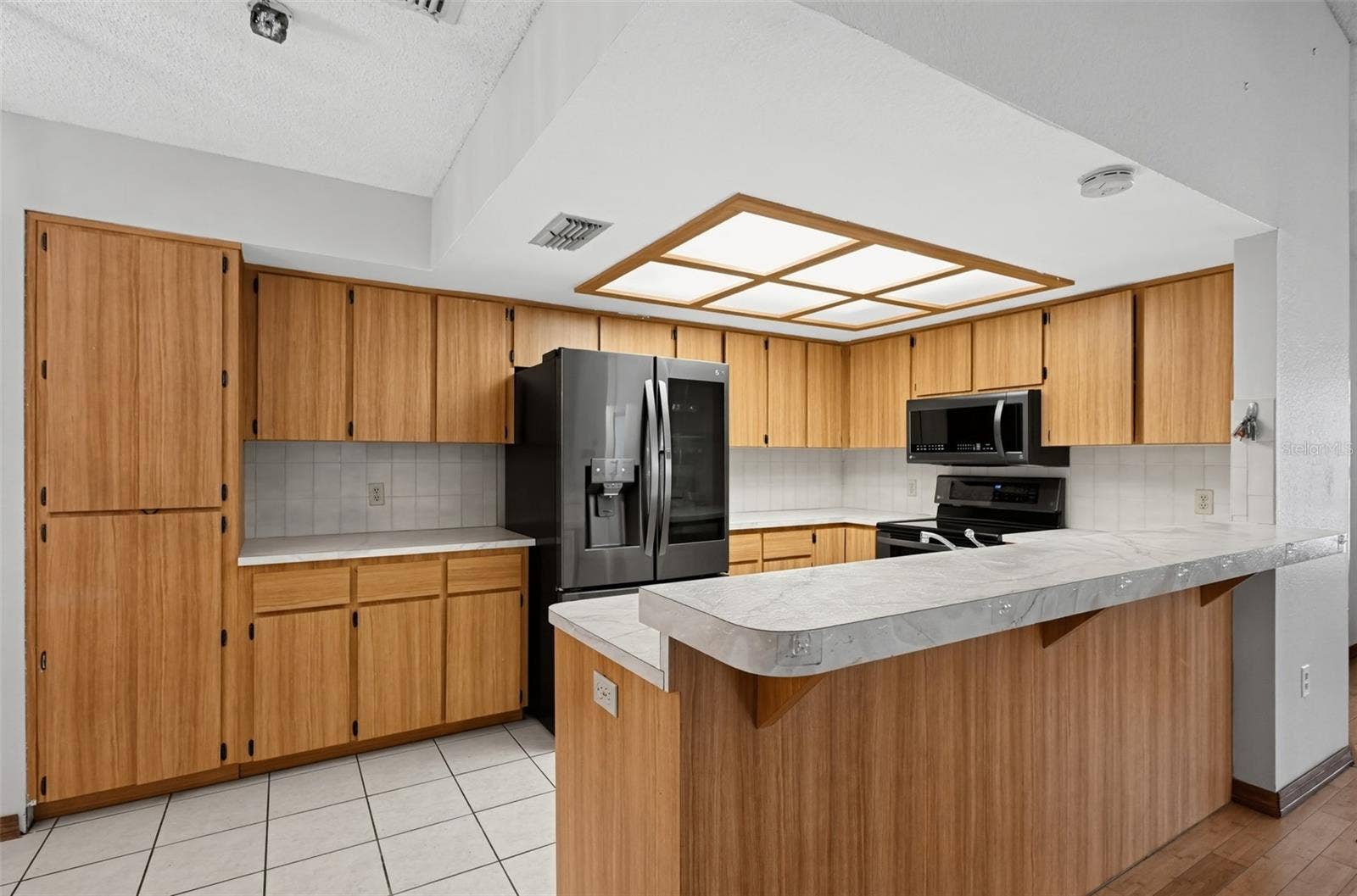 12304 CORONADO DRIVE, Spring Hill, FL 34609 Kitchen