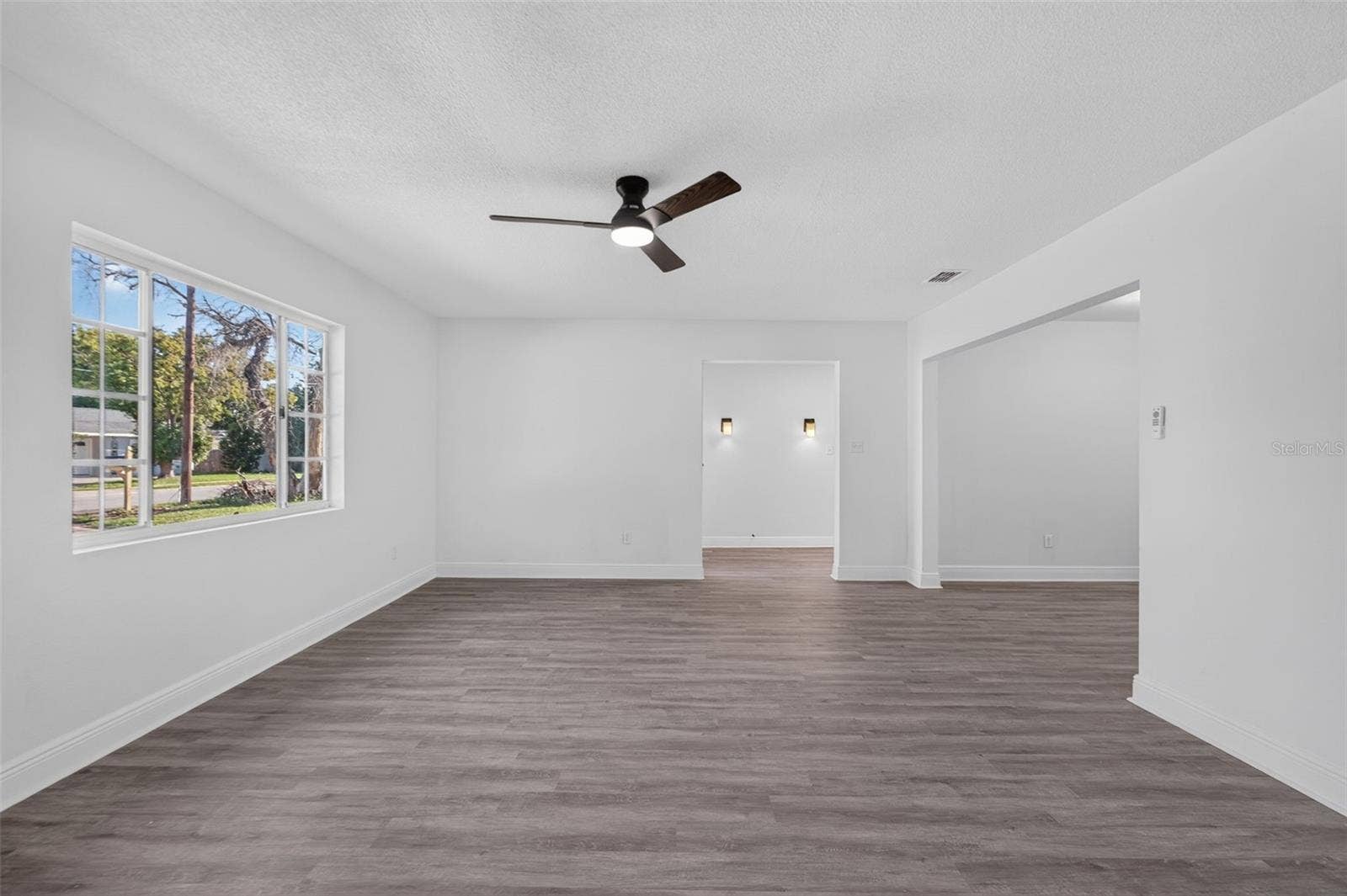 835 POINSETTIA AVENUE, Tarpon Springs, FL 34689