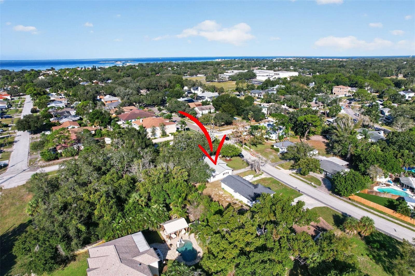 835 POINSETTIA AVENUE, Tarpon Springs, FL 34689