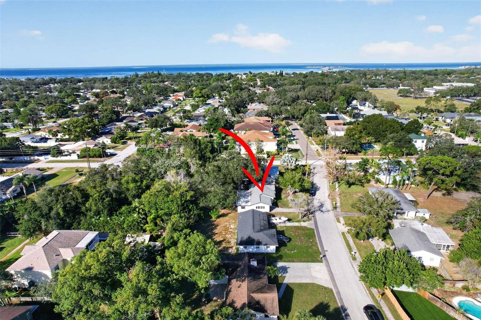 835 POINSETTIA AVENUE, Tarpon Springs, FL 34689