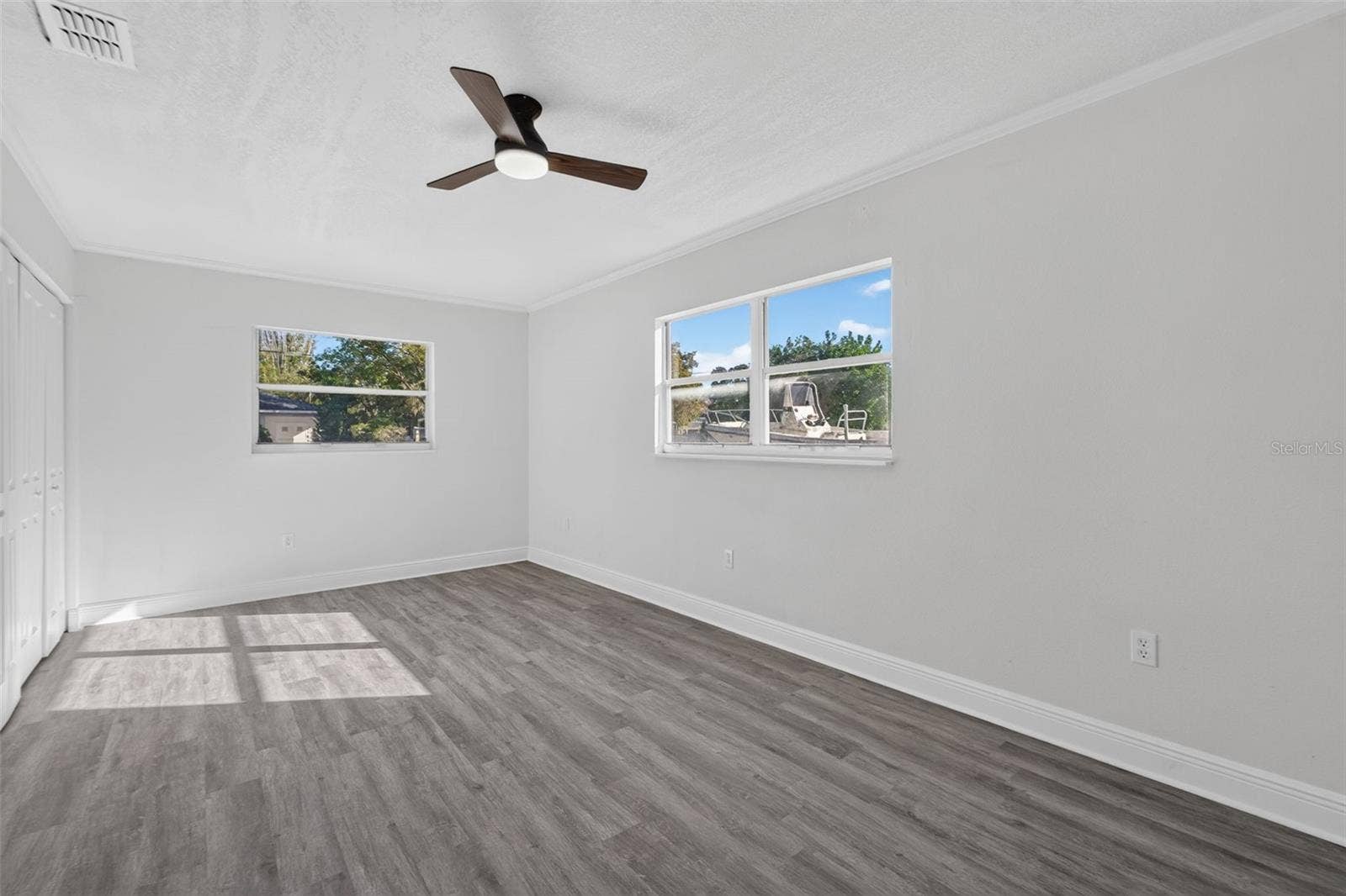 835 POINSETTIA AVENUE, Tarpon Springs, FL 34689