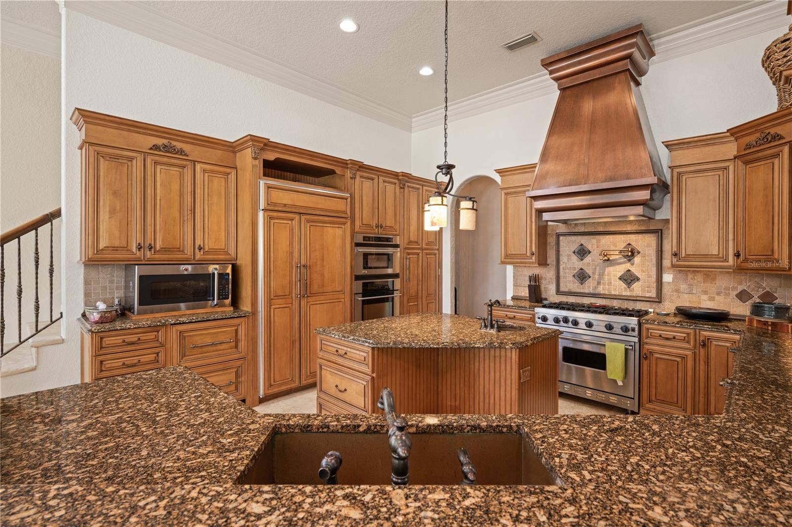 11209 MACAW COURT, Windermere, FL 34786 11209 MACAW COURT, Windermere, FL 34786