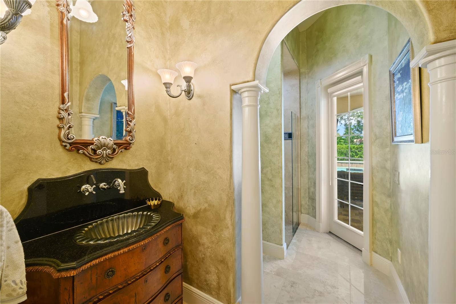 11209 MACAW COURT, Windermere, FL 34786 11209 MACAW COURT, Windermere, FL 34786