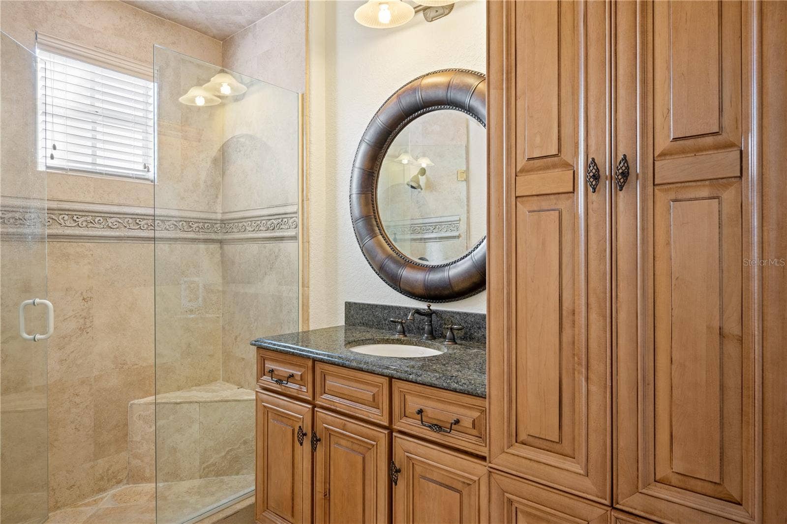 11209 MACAW COURT, Windermere, FL 34786 11209 MACAW COURT, Windermere, FL 34786