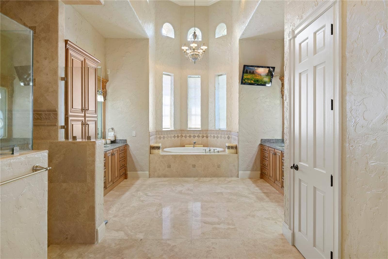11209 MACAW COURT, Windermere, FL 34786 11209 MACAW COURT, Windermere, FL 34786