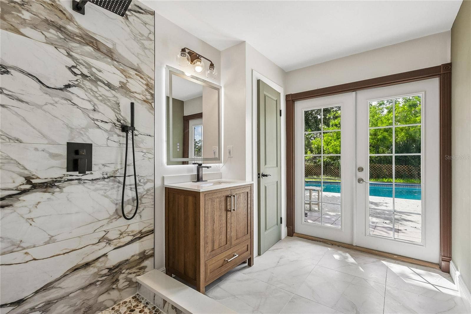 328 W COMANCHE AVENUE, Tampa, FL 33604