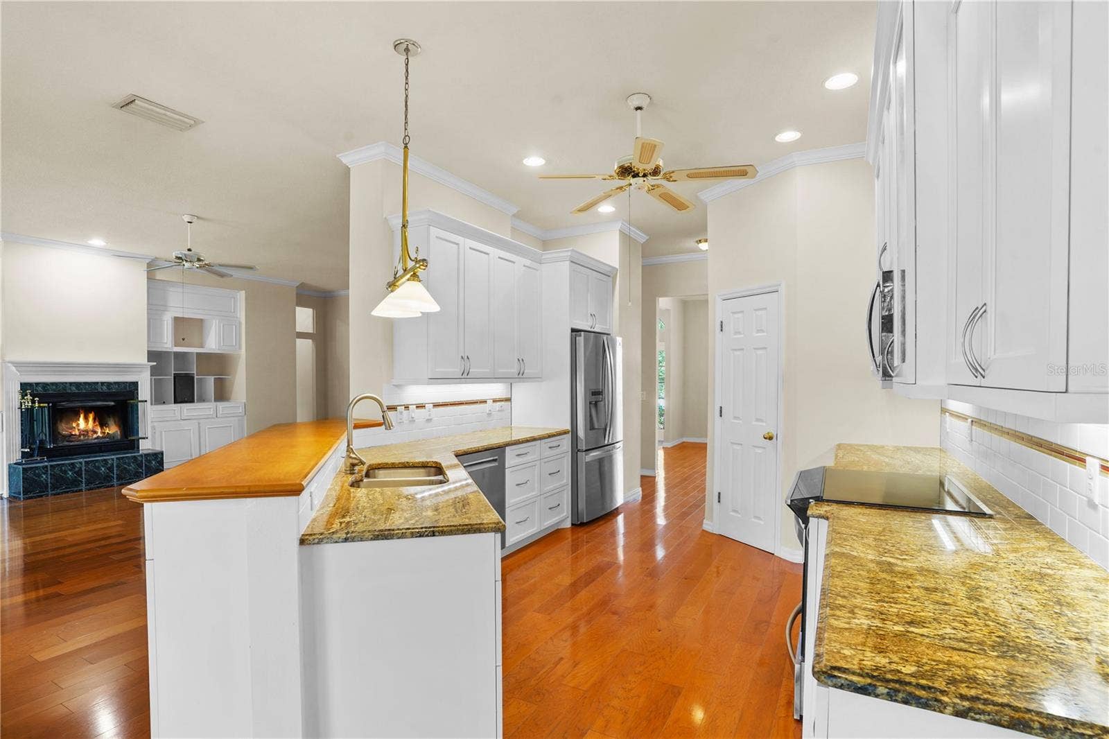 918 GOLF VALLEY DRIVE, Apopka, FL 32712 918 GOLF VALLEY DRIVE, Apopka, FL 32712