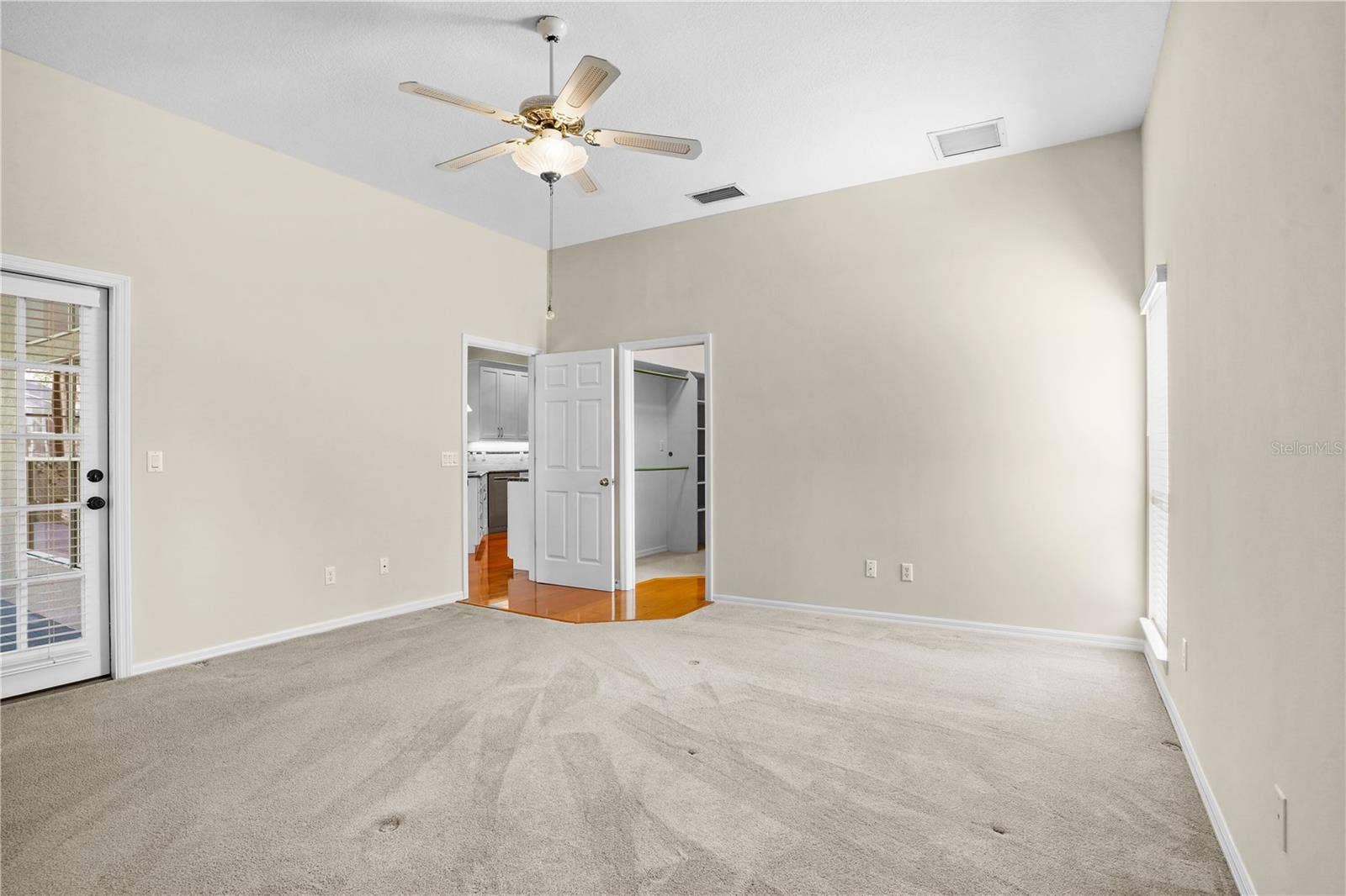 918 GOLF VALLEY DRIVE, Apopka, FL 32712 918 GOLF VALLEY DRIVE, Apopka, FL 32712