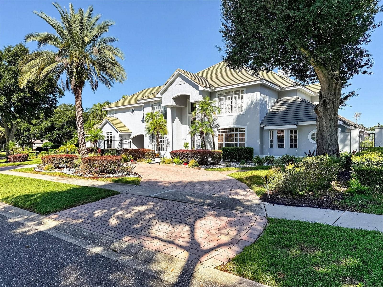 Gated Dr. Phillips-area estate on nearly half an acre