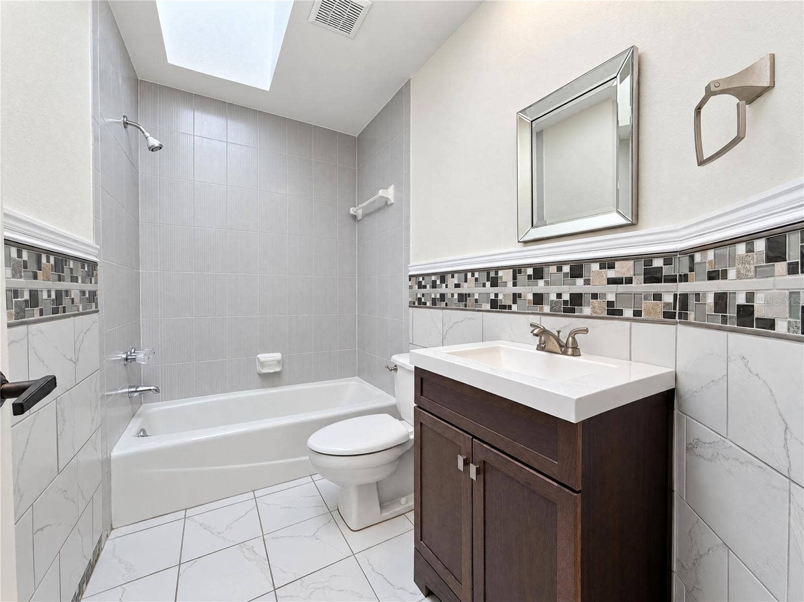 5201 EAGLE ISLAND DRIVE, Land O Lakes, FL 34639 5201 EAGLE ISLAND DRIVE, Land O Lakes, FL 34639