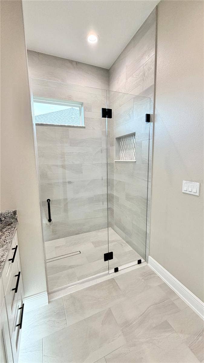 17933 SW 66TH PLACE, Dunnellon, FL 34432 Full Bathroom 2 En Suite