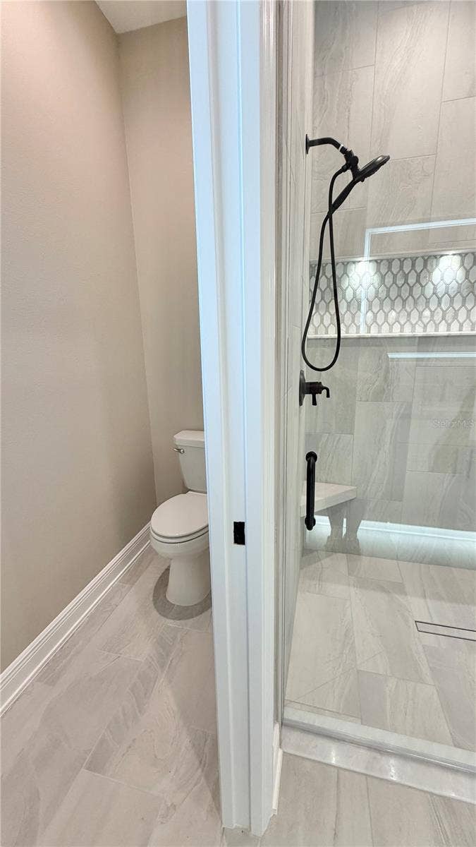 17933 SW 66TH PLACE, Dunnellon, FL 34432 Primary Bathroom En Suite