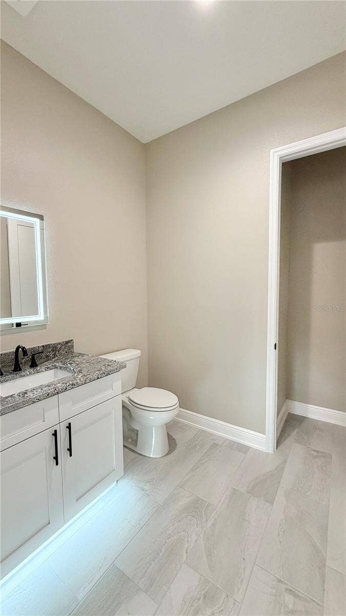 17933 SW 66TH PLACE, Dunnellon, FL 34432 Half Bath