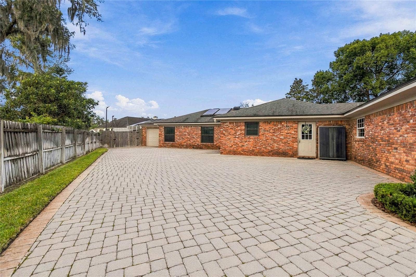 111 PINE TREE LANE, Altamonte Springs, FL 32714 111 PINE TREE LANE, Altamonte Springs, FL 32714