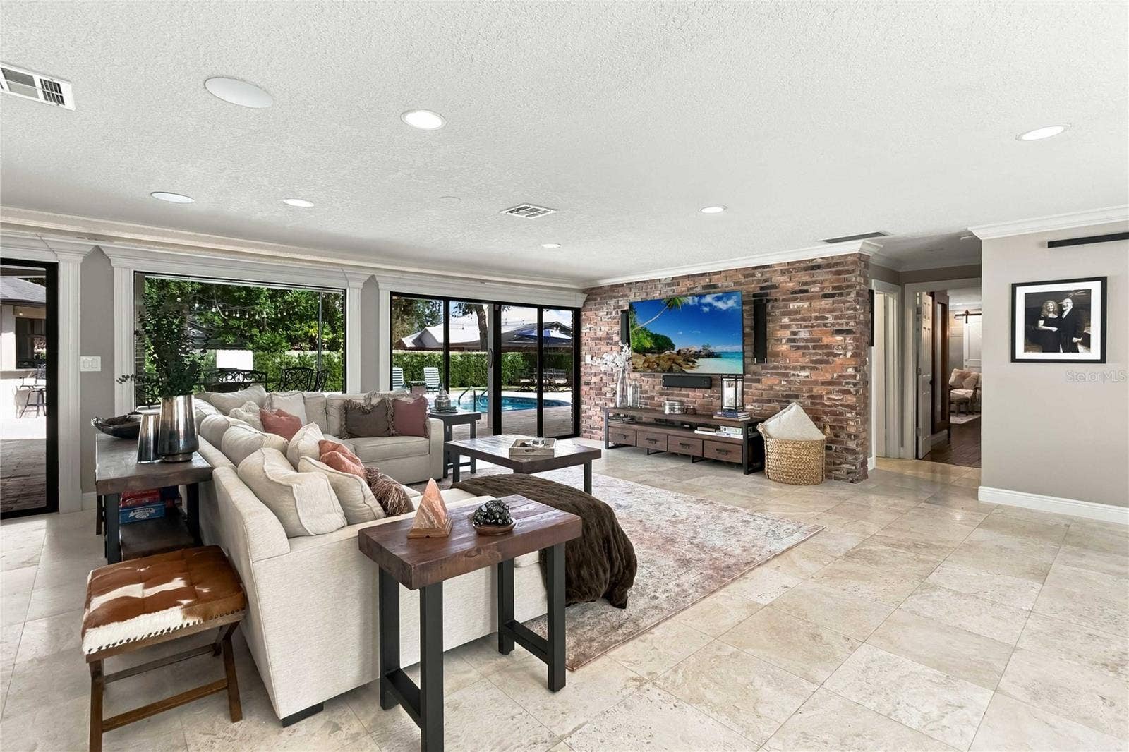 111 PINE TREE LANE, Altamonte Springs, FL 32714 Great Room