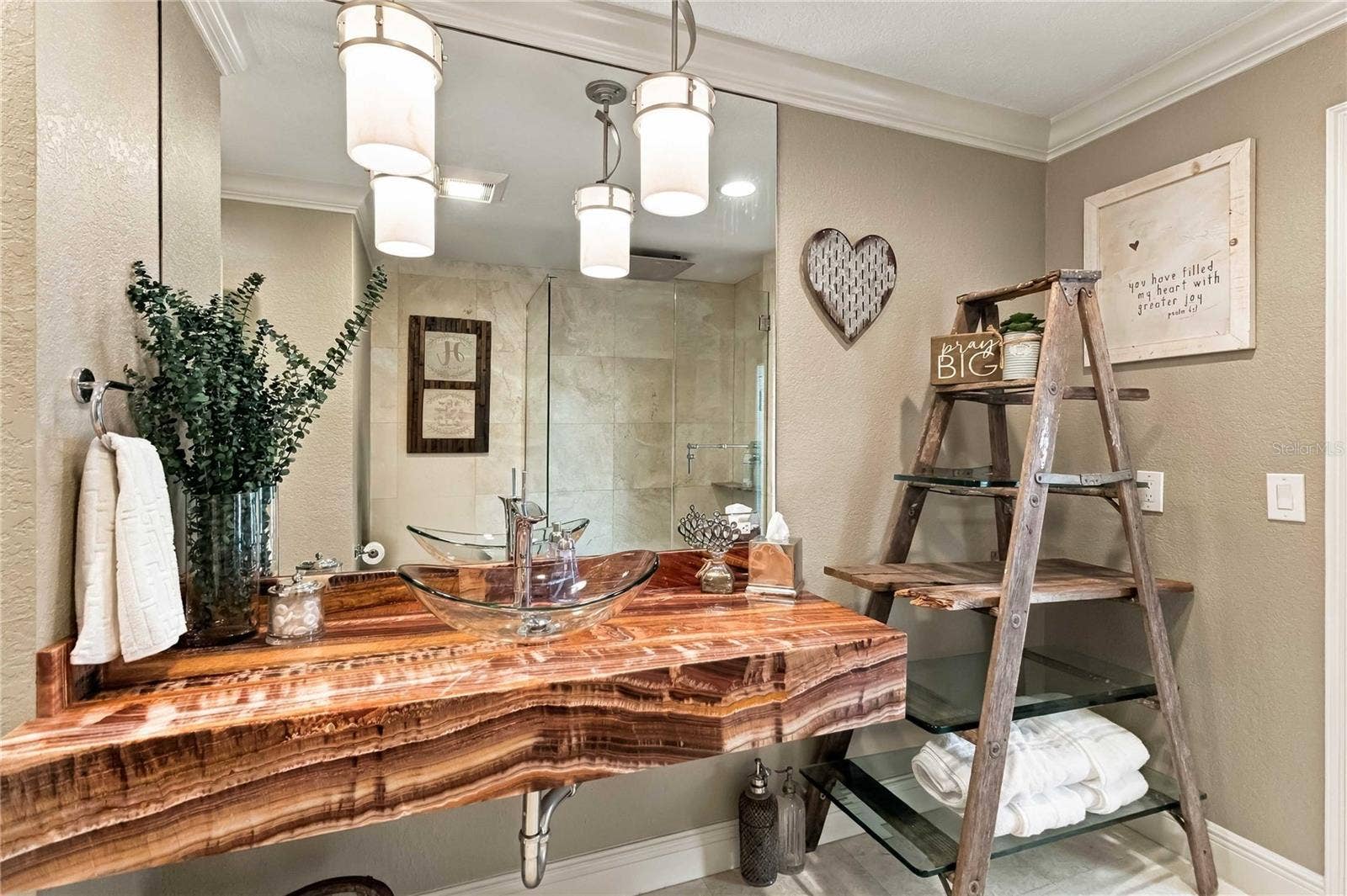 111 PINE TREE LANE, Altamonte Springs, FL 32714 Pool Bath