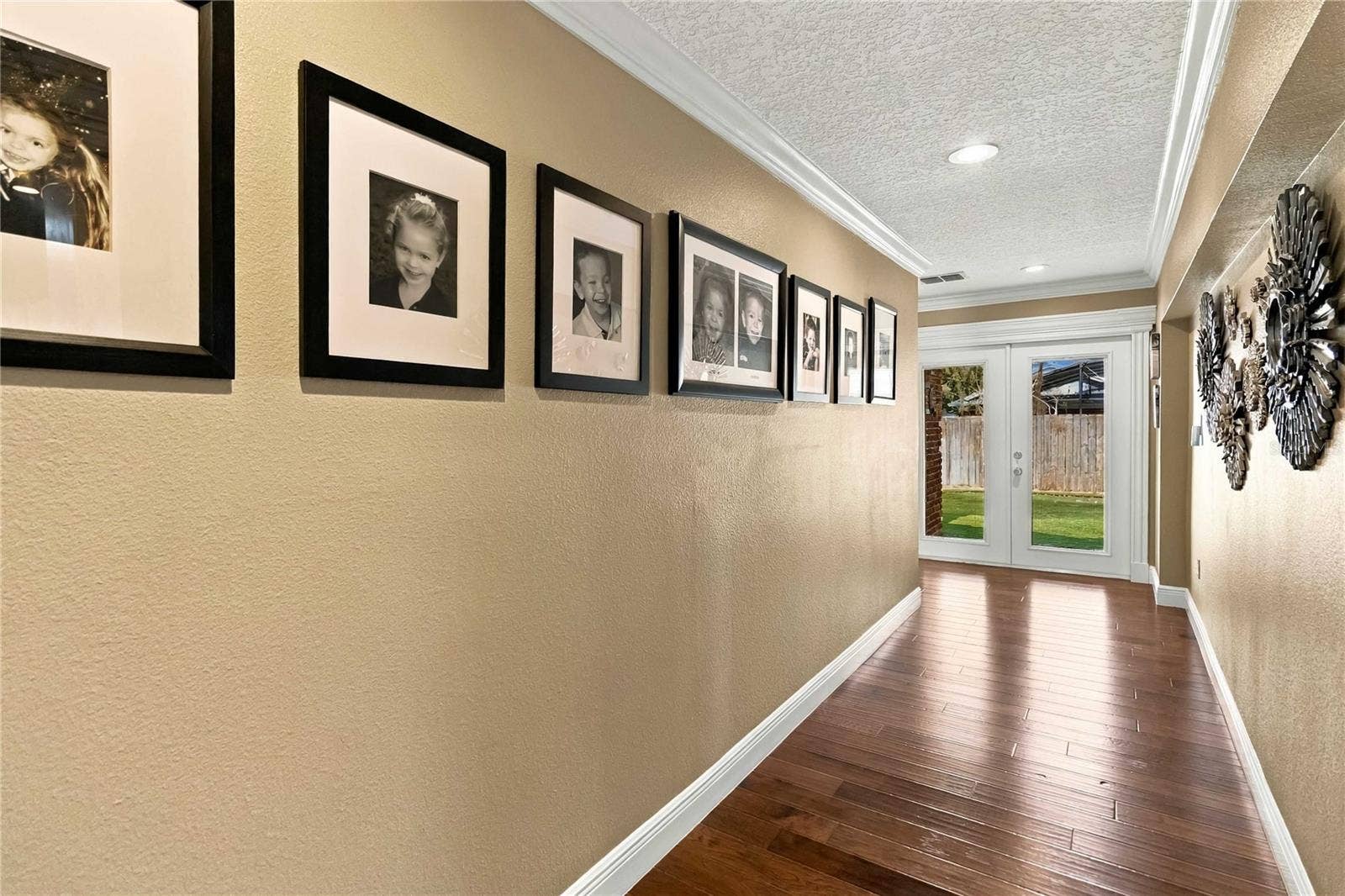 111 PINE TREE LANE, Altamonte Springs, FL 32714 Hall way to private entrance to Split Side