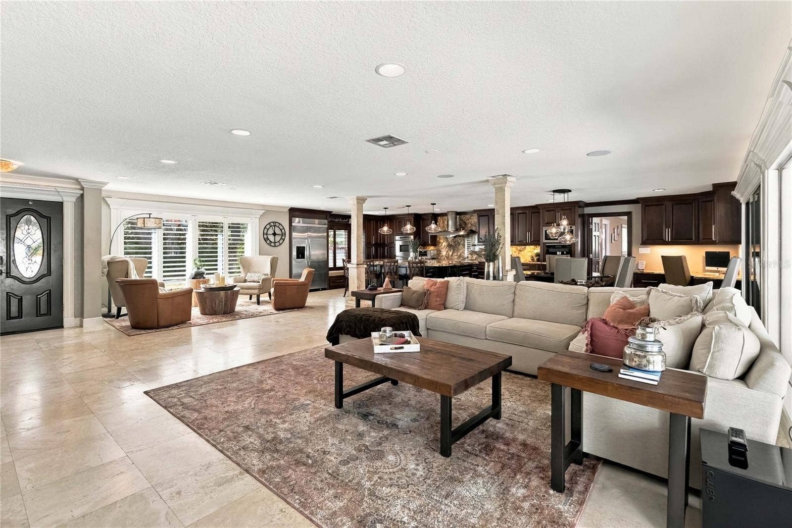 111 PINE TREE LANE, Altamonte Springs, FL 32714 Plantation shutters