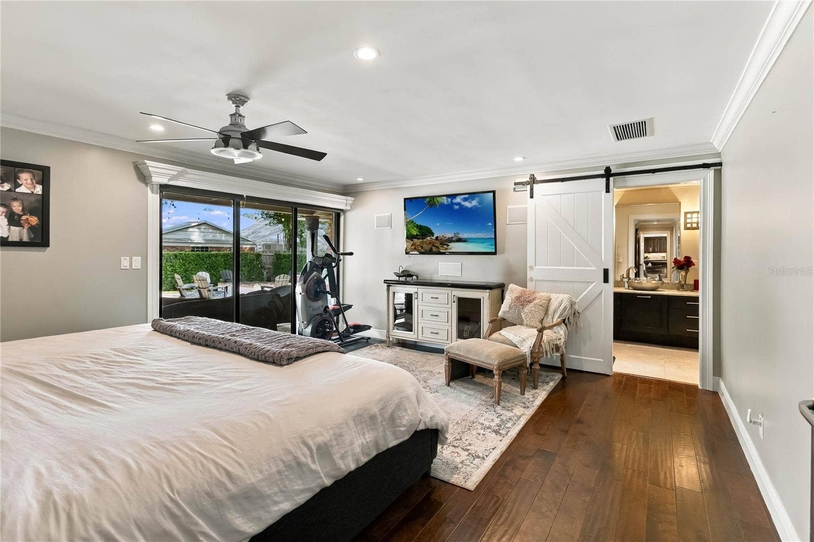 111 PINE TREE LANE, Altamonte Springs, FL 32714 Master Bedroom