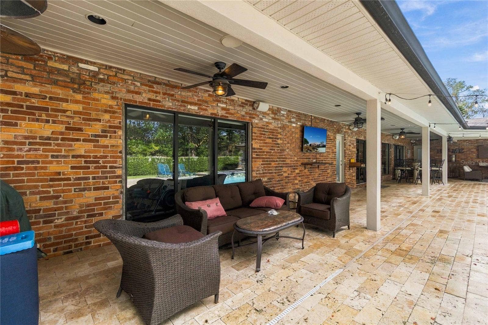 111 PINE TREE LANE, Altamonte Springs, FL 32714 111 PINE TREE LANE, Altamonte Springs, FL 32714