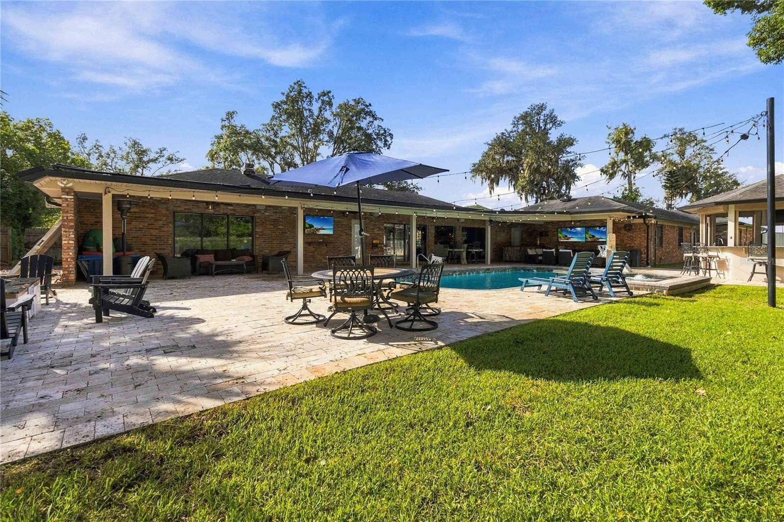 111 PINE TREE LANE, Altamonte Springs, FL 32714 111 PINE TREE LANE, Altamonte Springs, FL 32714
