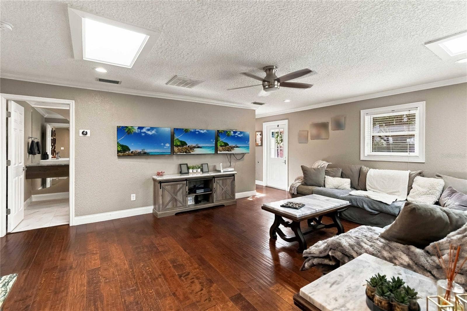 111 PINE TREE LANE, Altamonte Springs, FL 32714 Bonus Room/ Extra Living area