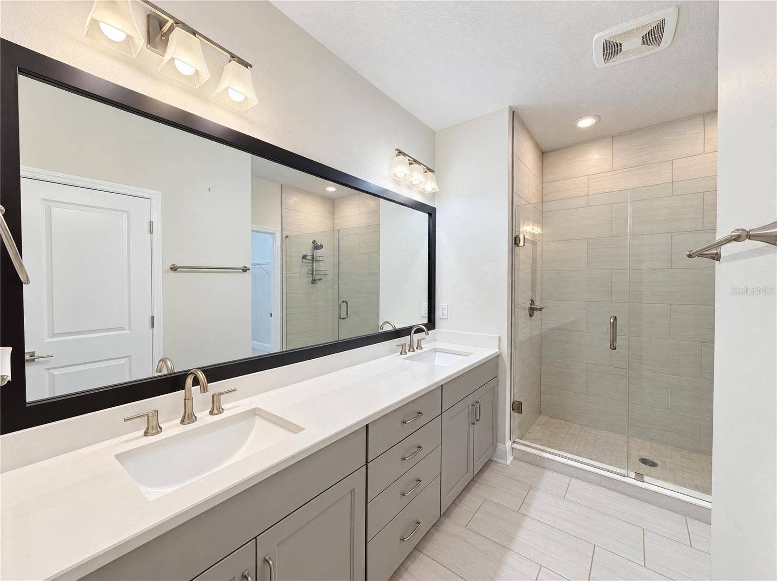 205 S TAMPANIA AVENUE, #2, Tampa, FL 33609 205 S TAMPANIA AVENUE, #2, Tampa, FL 33609