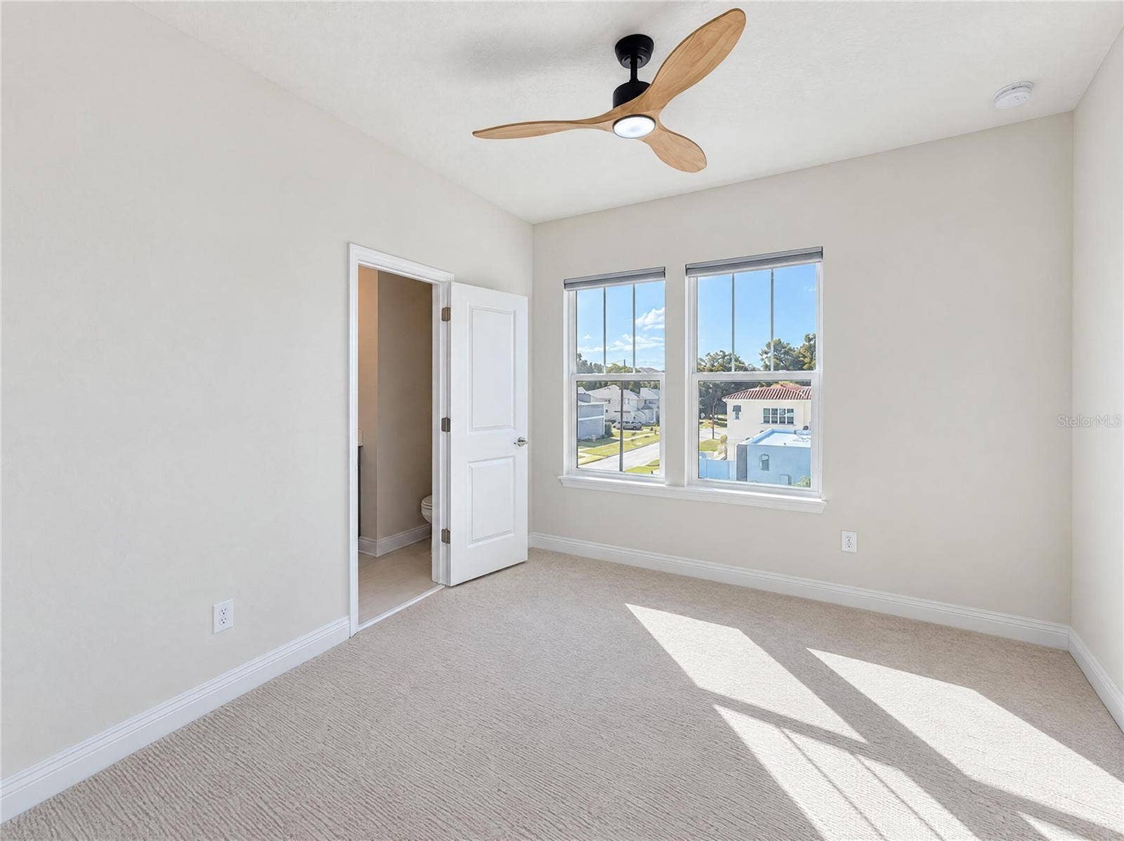 205 S TAMPANIA AVENUE, #2, Tampa, FL 33609 205 S TAMPANIA AVENUE, #2, Tampa, FL 33609