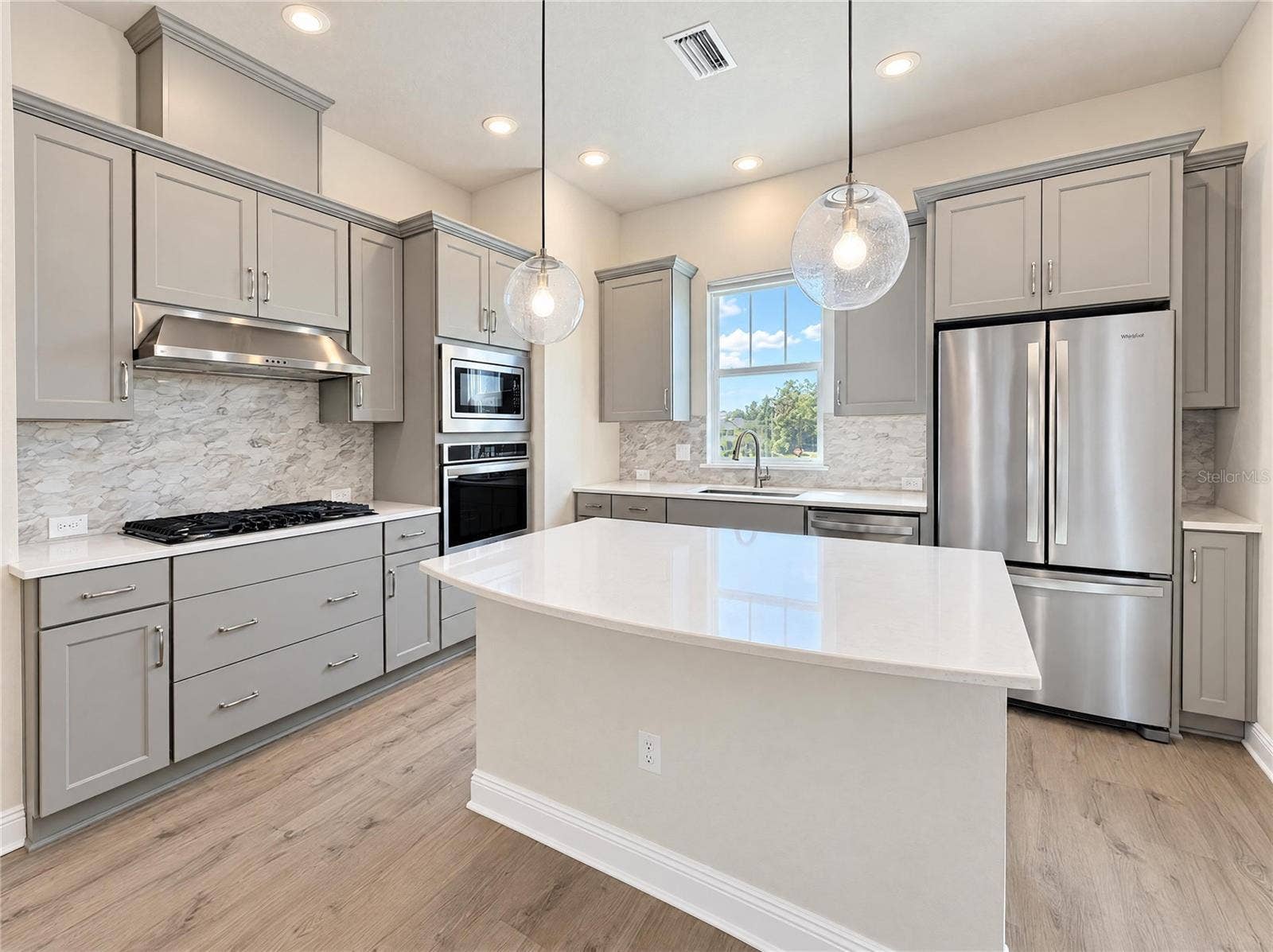 205 S TAMPANIA AVENUE, #2, Tampa, FL 33609 205 S TAMPANIA AVENUE, #2, Tampa, FL 33609