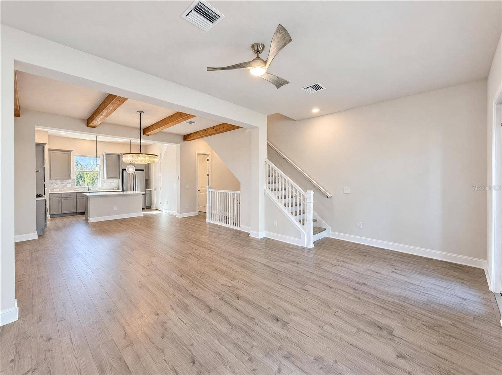 205 S TAMPANIA AVENUE, #2, Tampa, FL 33609 205 S TAMPANIA AVENUE, #2, Tampa, FL 33609