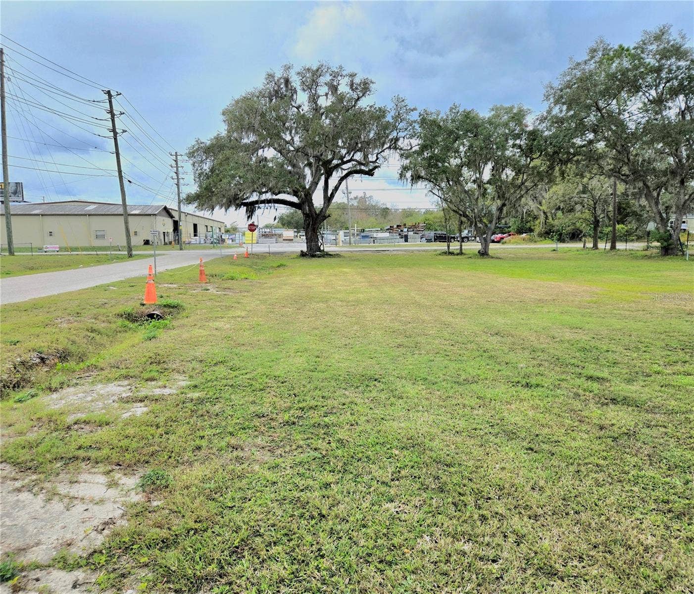 3416 FLAT ROAD, Lakeland, FL 33801 3416 FLAT ROAD, Lakeland, FL 33801
