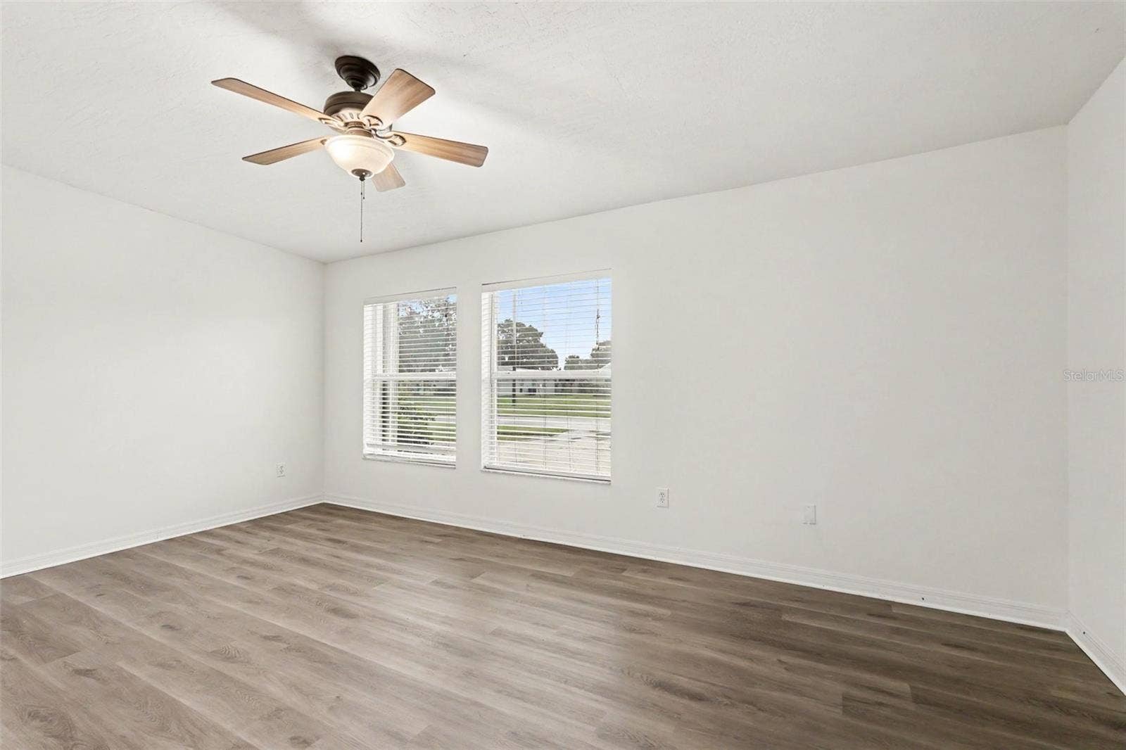 728 BIANCA DRIVE NE, Palm Bay, FL 32905 728 BIANCA DRIVE NE, Palm Bay, FL 32905