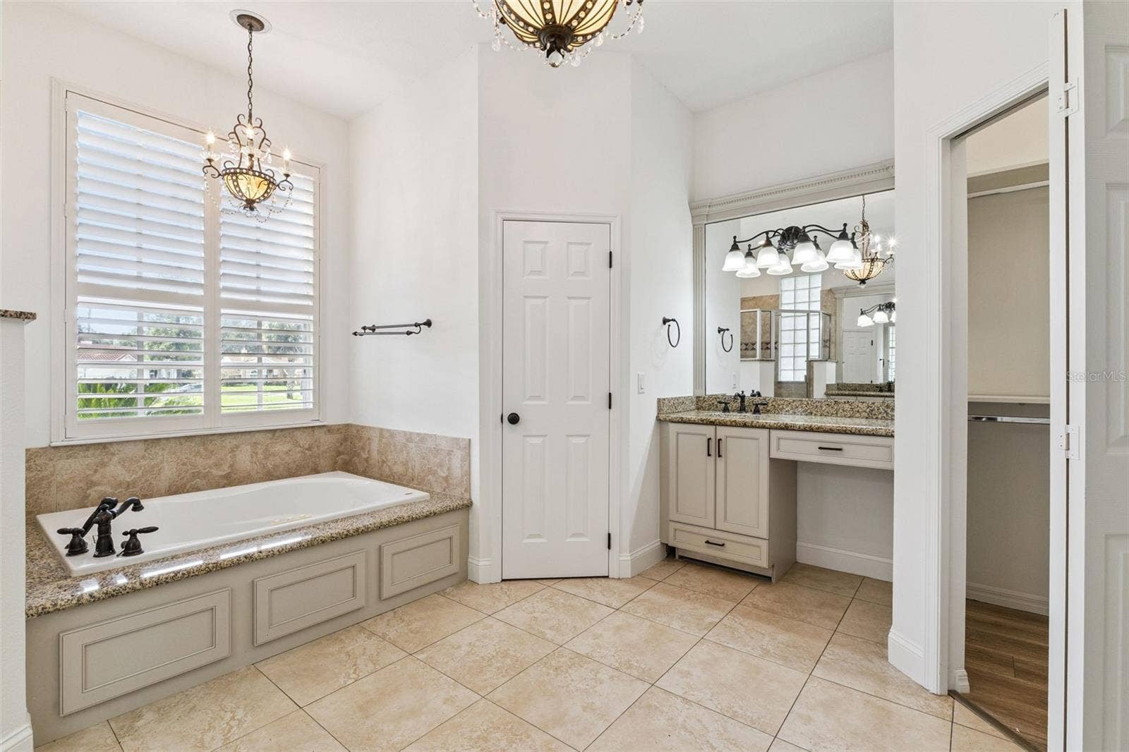 464 ELMWOOD CIRCLE, Lake Mary, FL 32746 Primary Bathroom