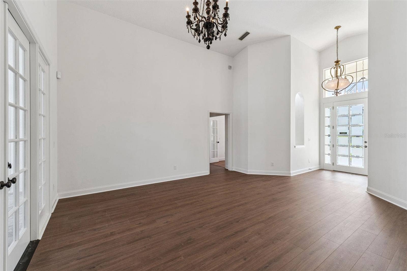 464 ELMWOOD CIRCLE, Lake Mary, FL 32746 Family Room/Foyer