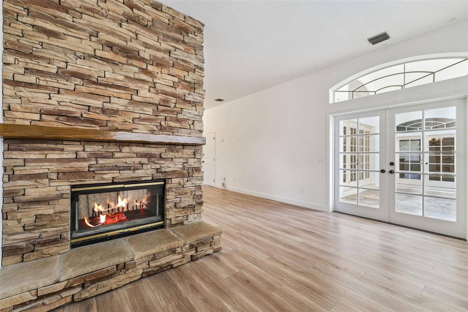 464 ELMWOOD CIRCLE, Lake Mary, FL 32746 Primary Bedroom with Fireplace!