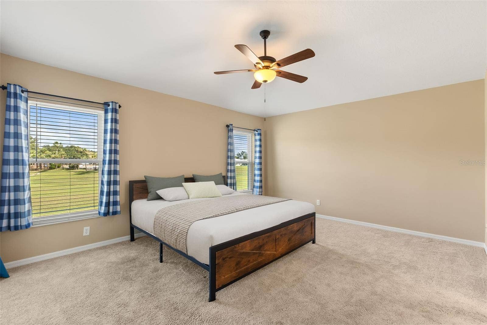 4991 PORTSMOUTH STREET, Tavares, FL 32778