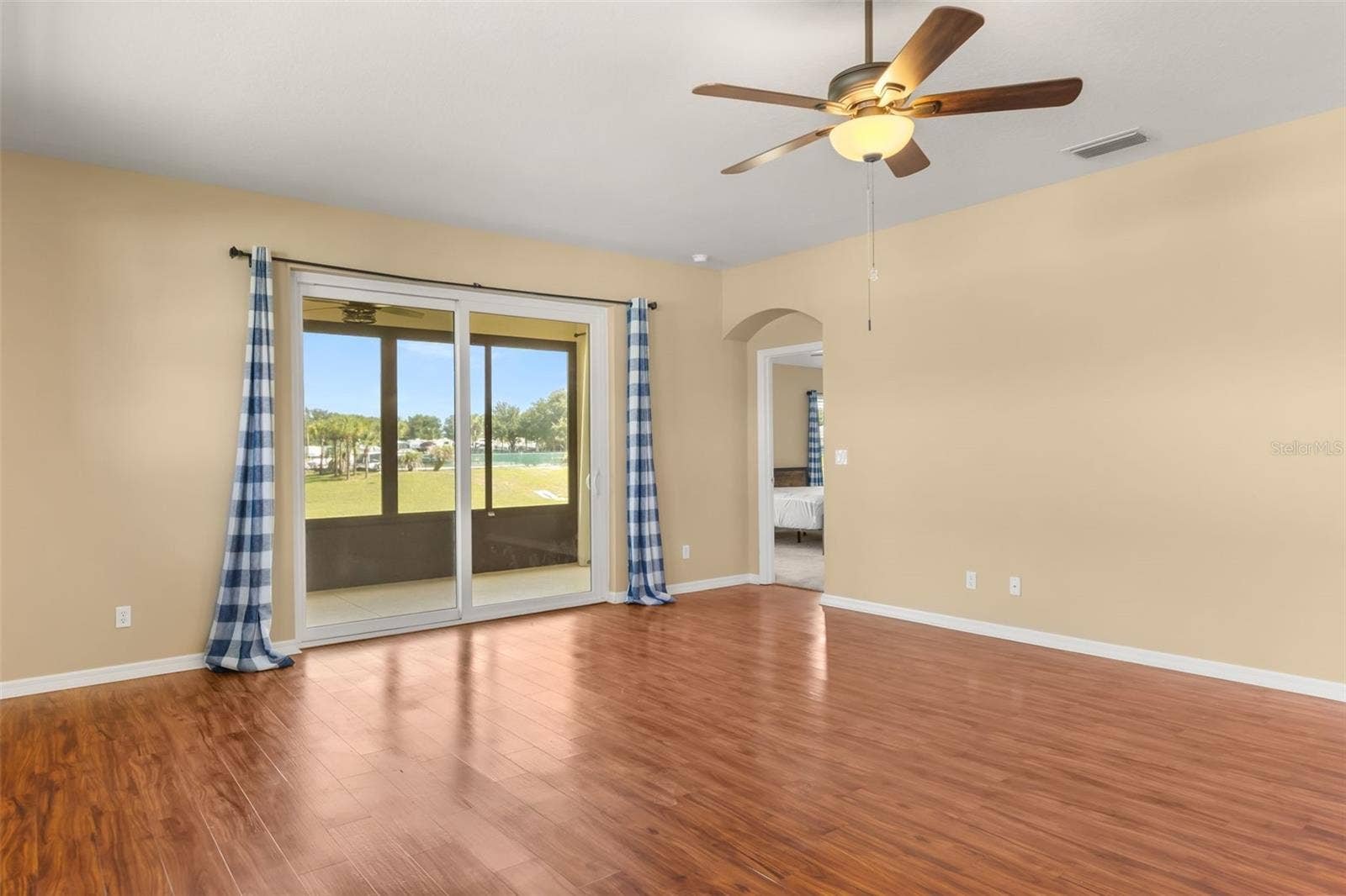 4991 PORTSMOUTH STREET, Tavares, FL 32778