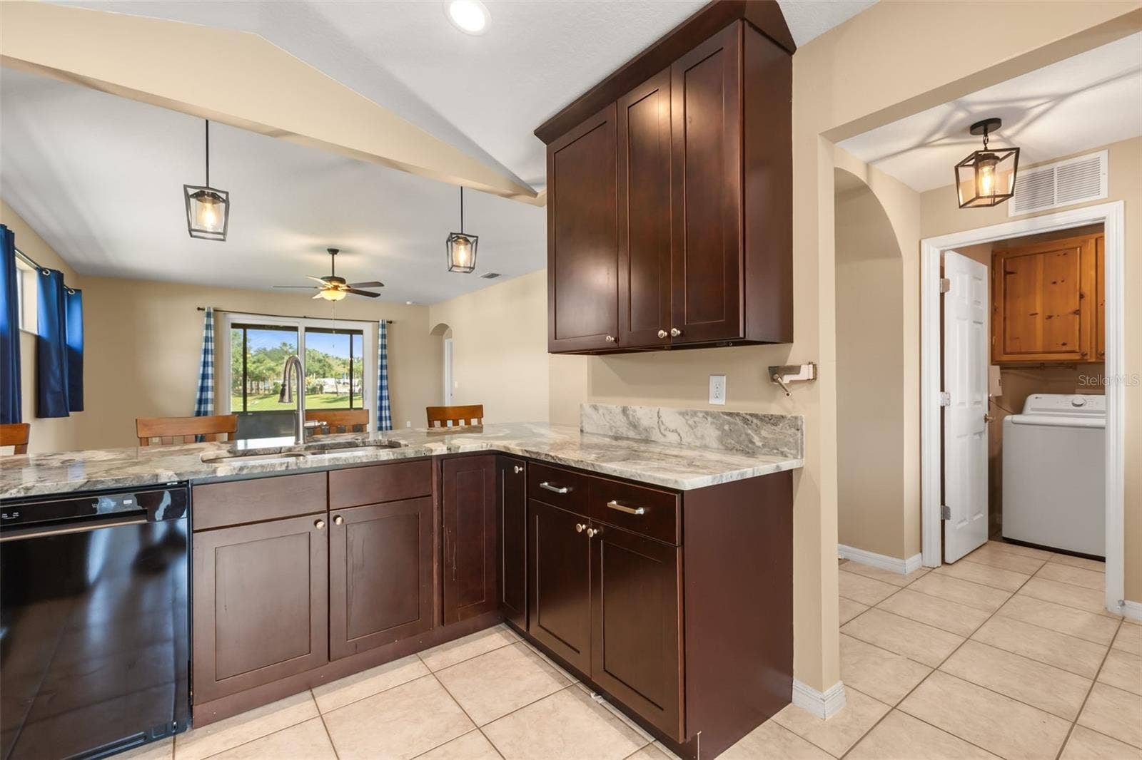 4991 PORTSMOUTH STREET, Tavares, FL 32778