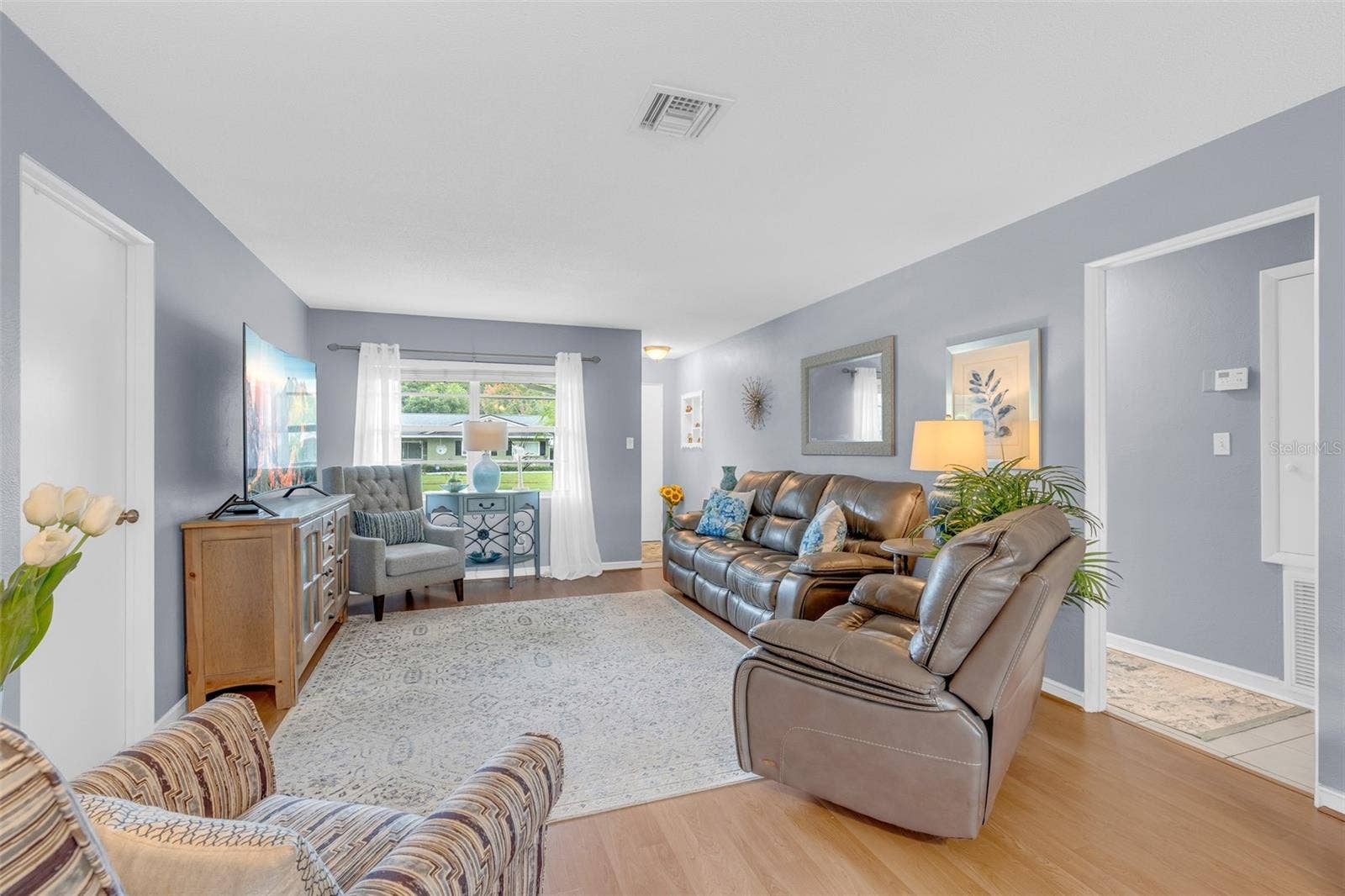 2221 E HARDING ST, Orlando, FL 32806 2221 E HARDING ST, Orlando, FL 32806
