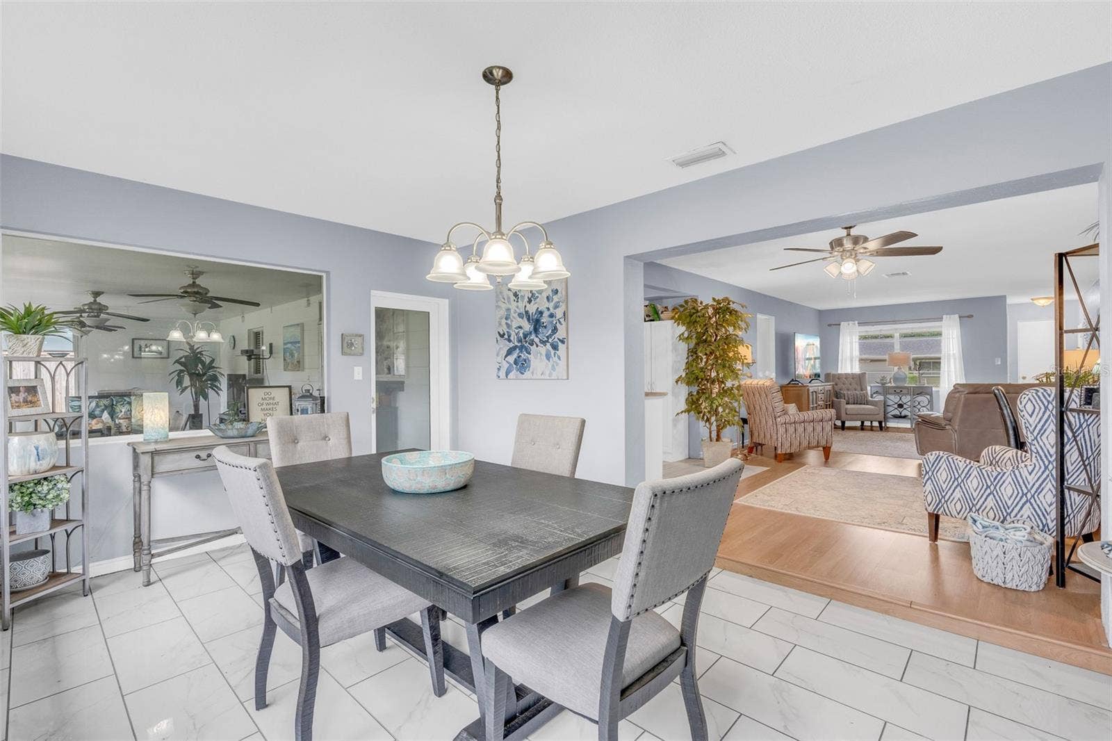 2221 E HARDING ST, Orlando, FL 32806 2221 E HARDING ST, Orlando, FL 32806