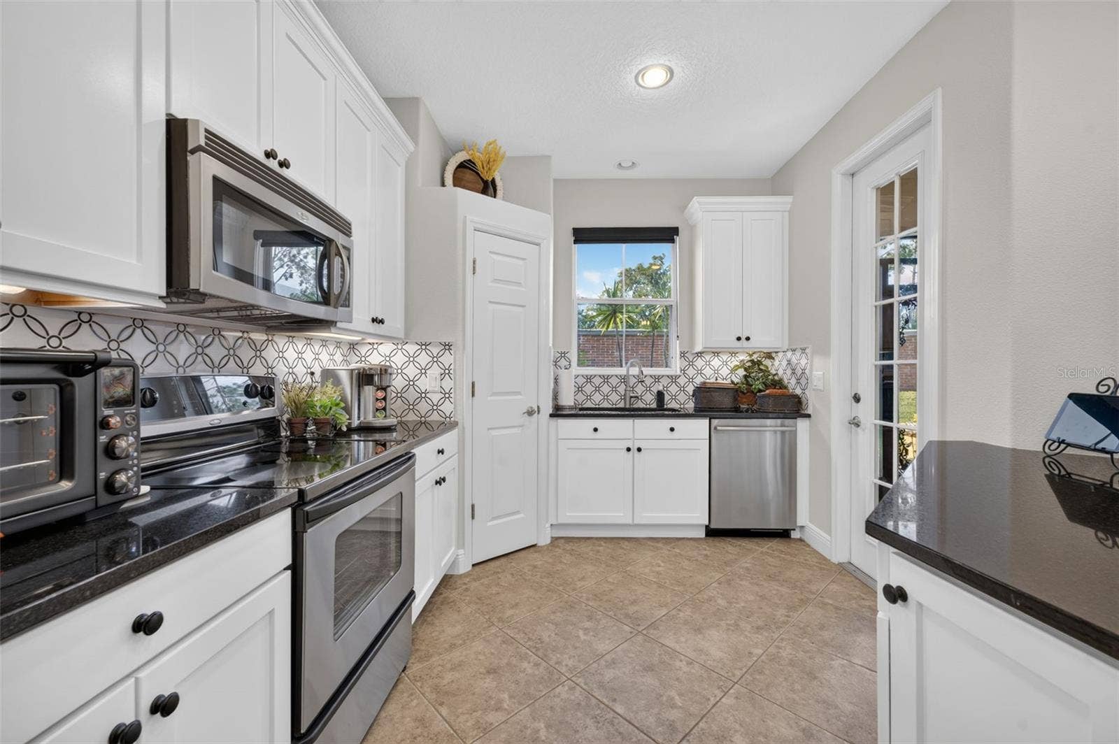 1357 BENEVOLENT STREET, Maitland, FL 32751 1357 BENEVOLENT STREET, Maitland, FL 32751