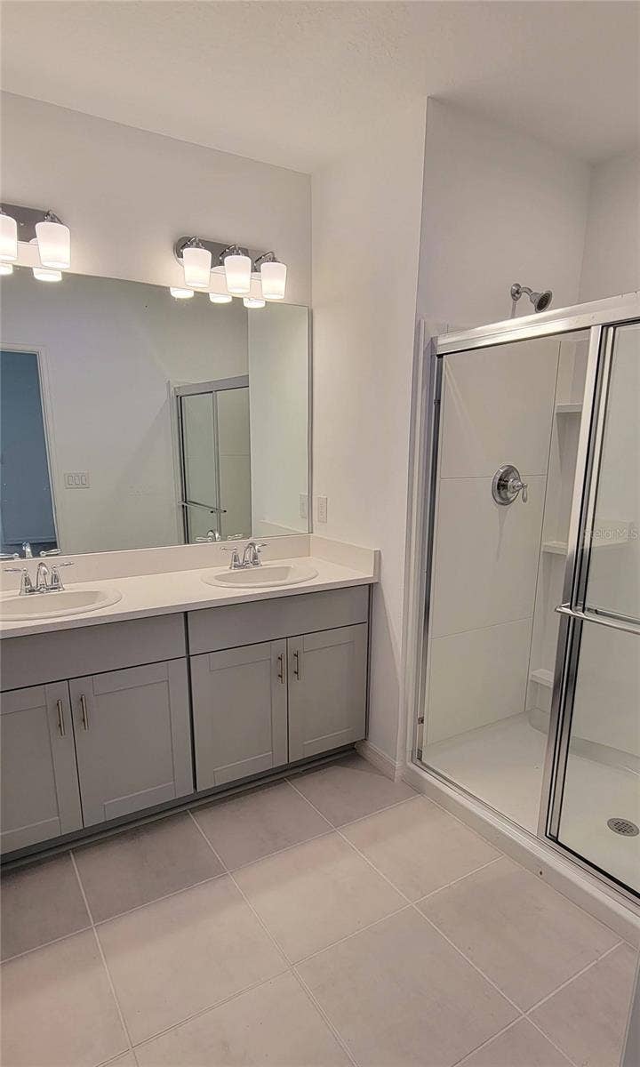 4875 VELLACITO WAY, Davenport, FL 33897