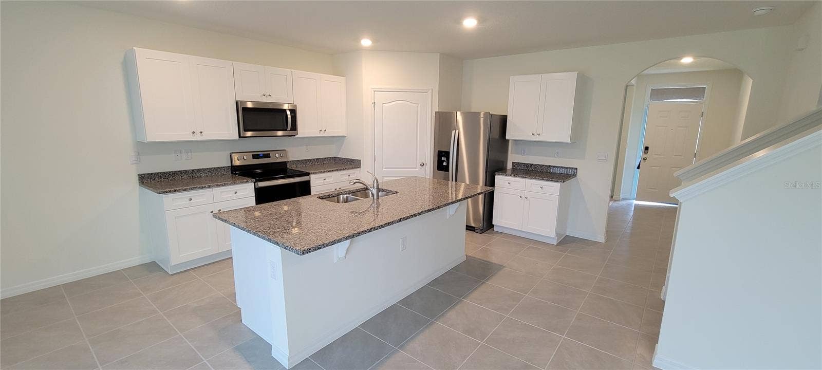 1996 CHICKASAW BOULEVARD, Davenport, FL 33837 1996 CHICKASAW BOULEVARD, Davenport, FL 33837