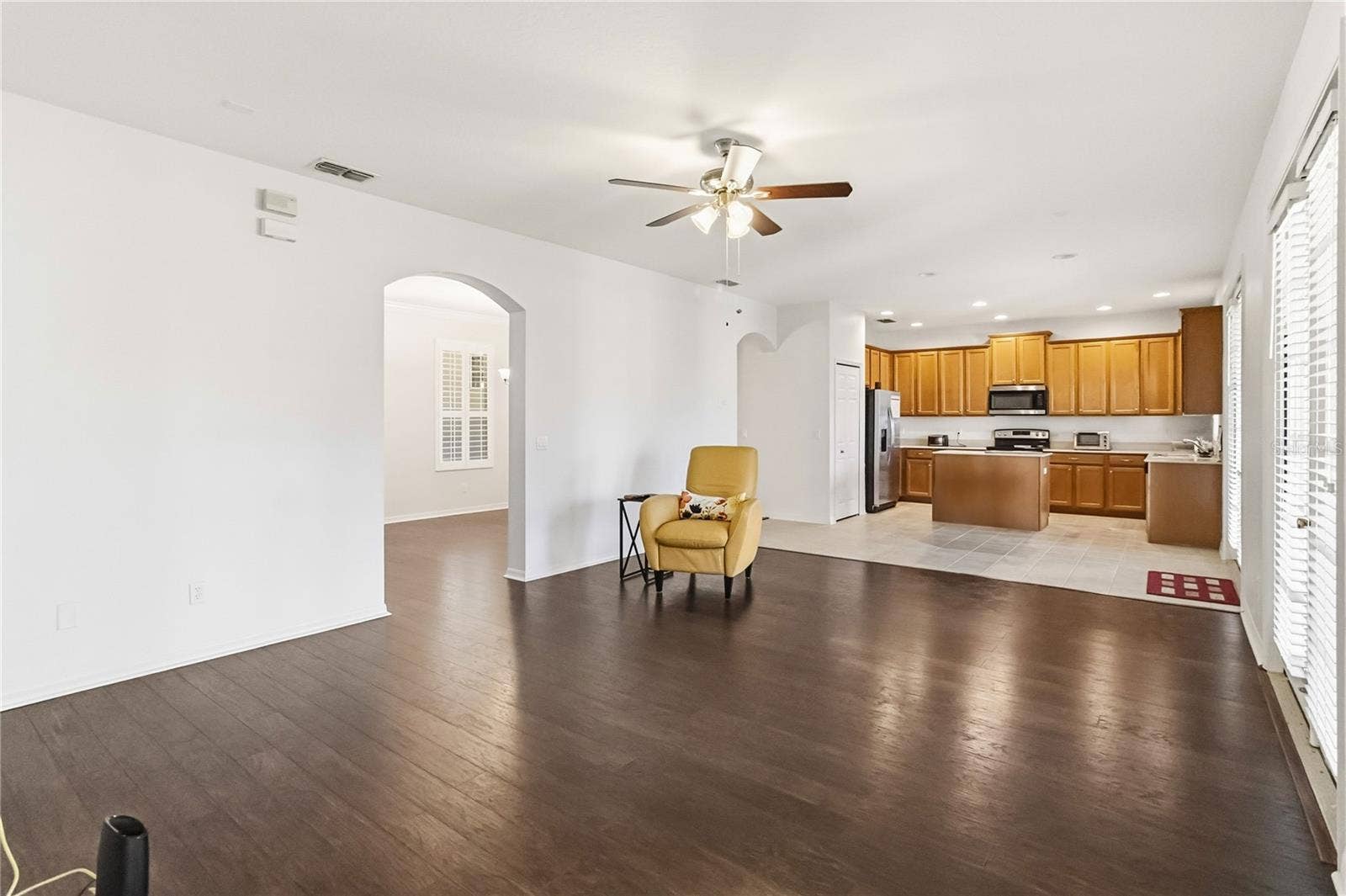 11827 SHELTERING PINE DRIVE, Orlando, FL 32836 11827 SHELTERING PINE DRIVE, Orlando, FL 32836
