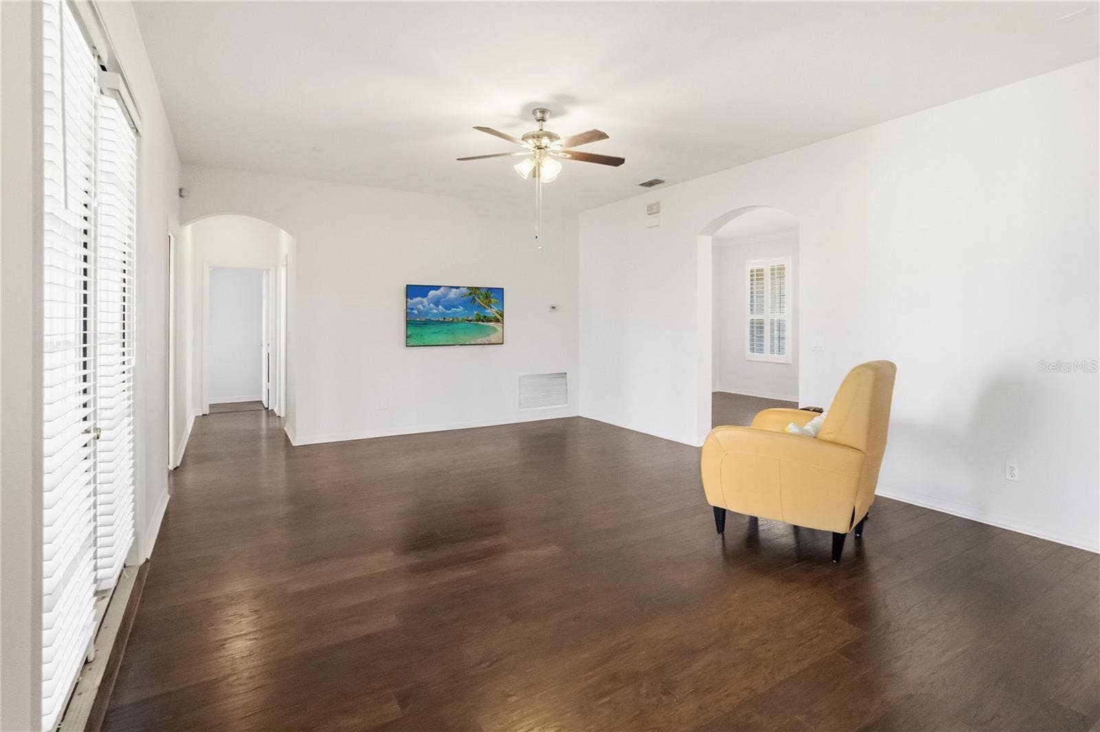 11827 SHELTERING PINE DRIVE, Orlando, FL 32836 11827 SHELTERING PINE DRIVE, Orlando, FL 32836